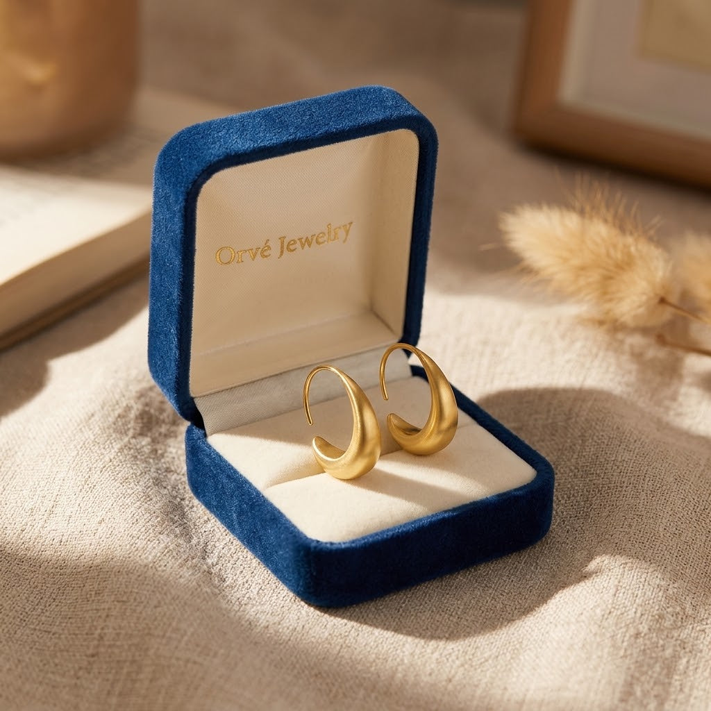 Cina Drop Hoop Earrings — Minimalist Everyday Gold Hoops