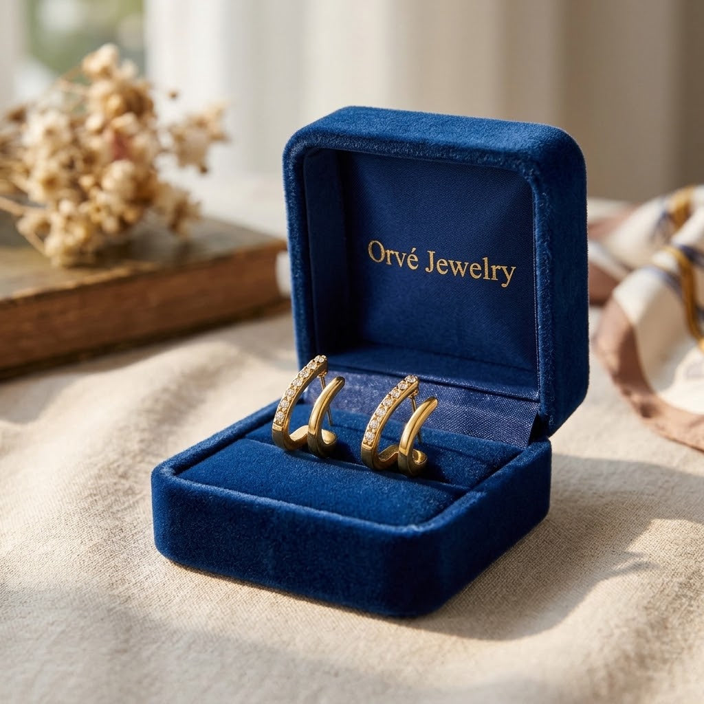 Claw Crystal Earrings — Minimalist Double-Piercing Effect Gold Studs