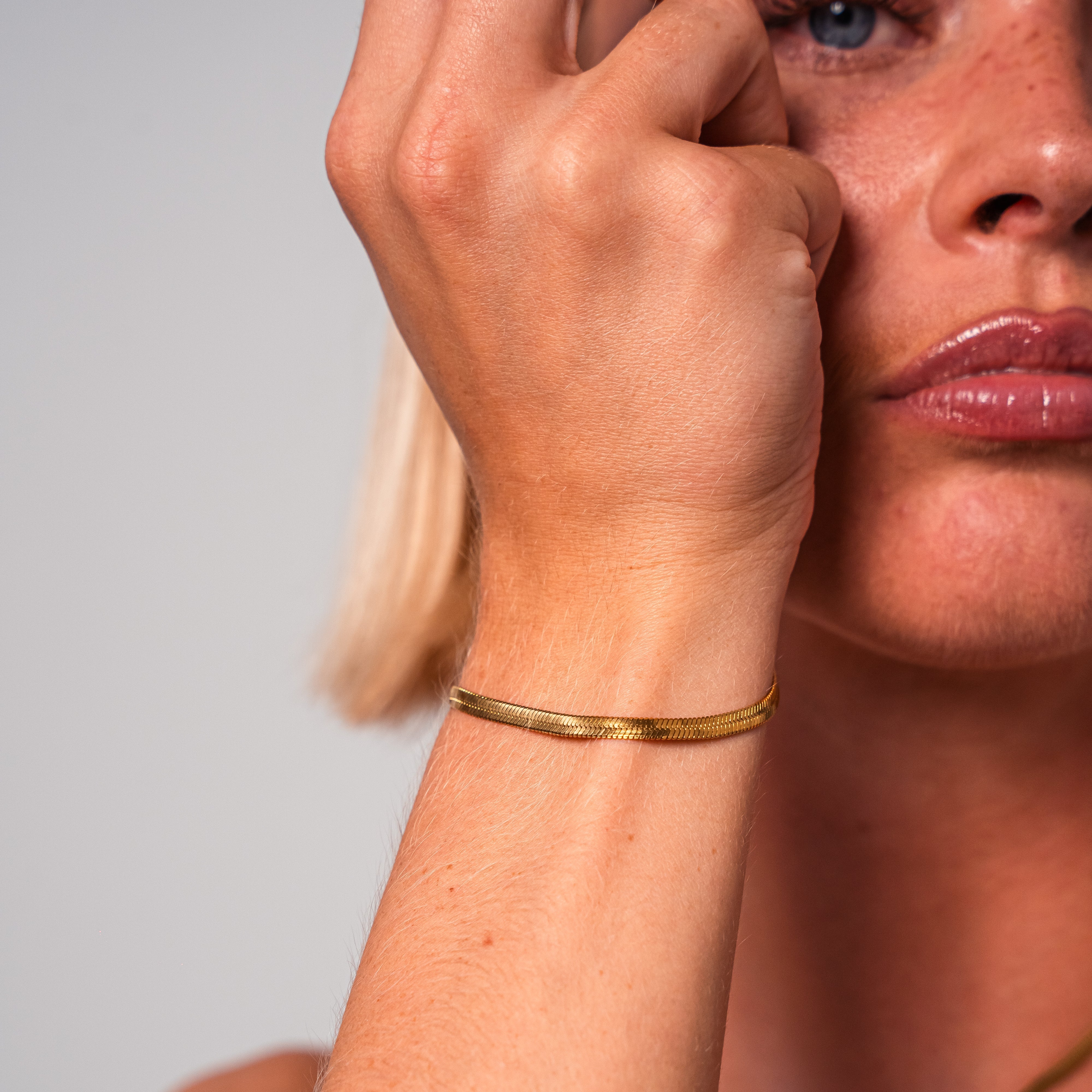Rome Herringbone Bracelet — Waterproof PVD Gold Adjustable Bracelet