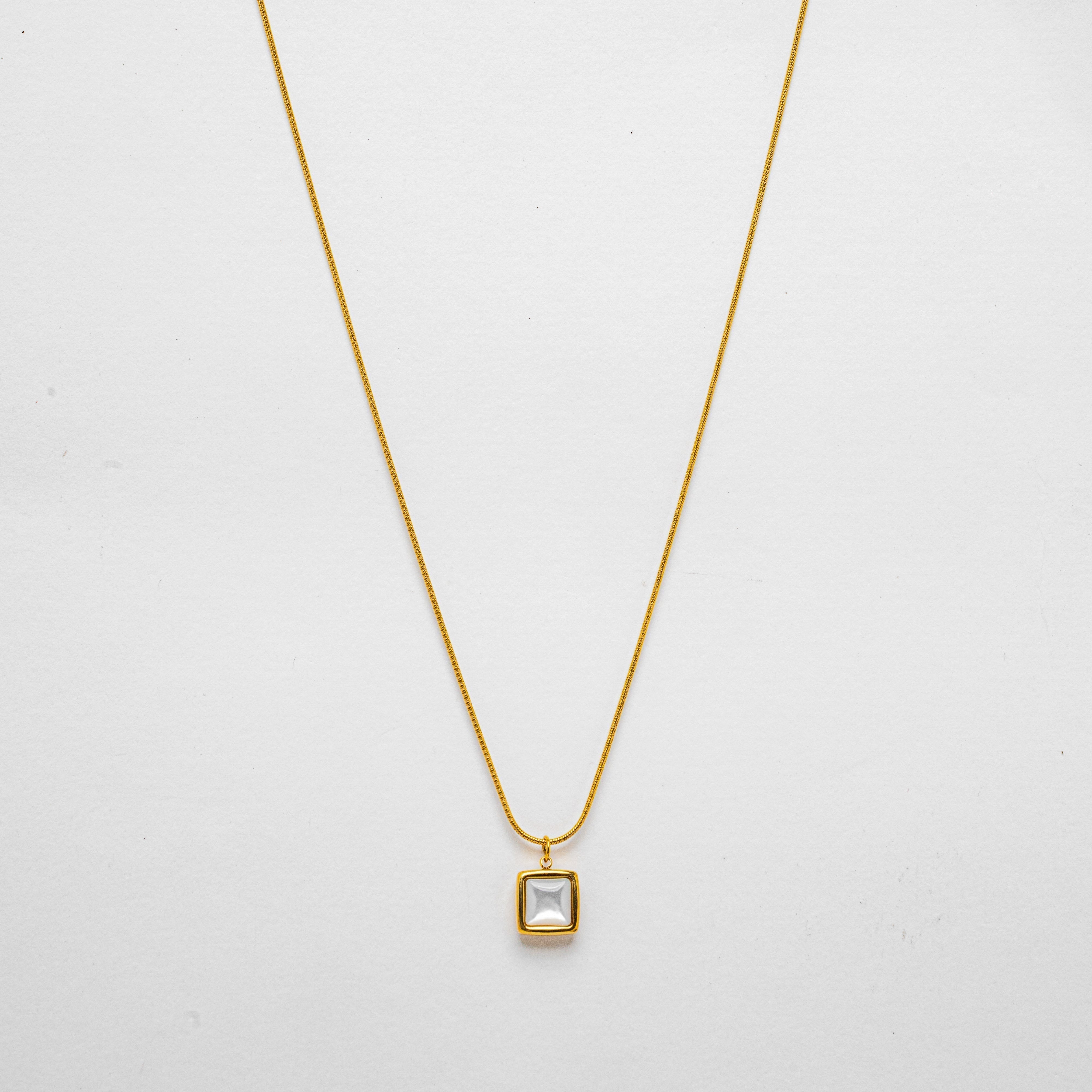 Riva Moonstone Necklace — Dreamy Shimmering Pendant Necklace