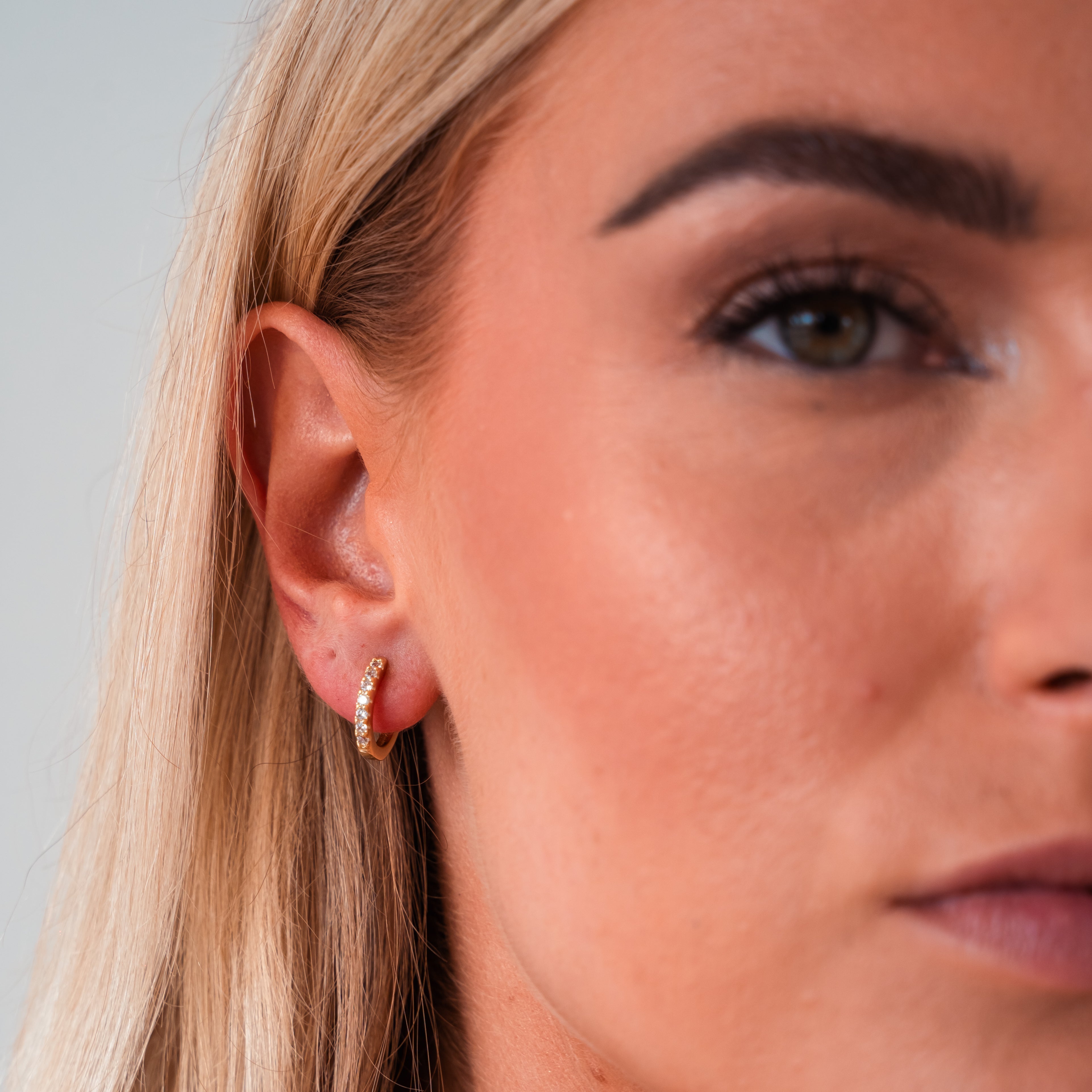 Parisian Hoop Earrings — 18K Gold Zirconia Mini Hoop Earrings