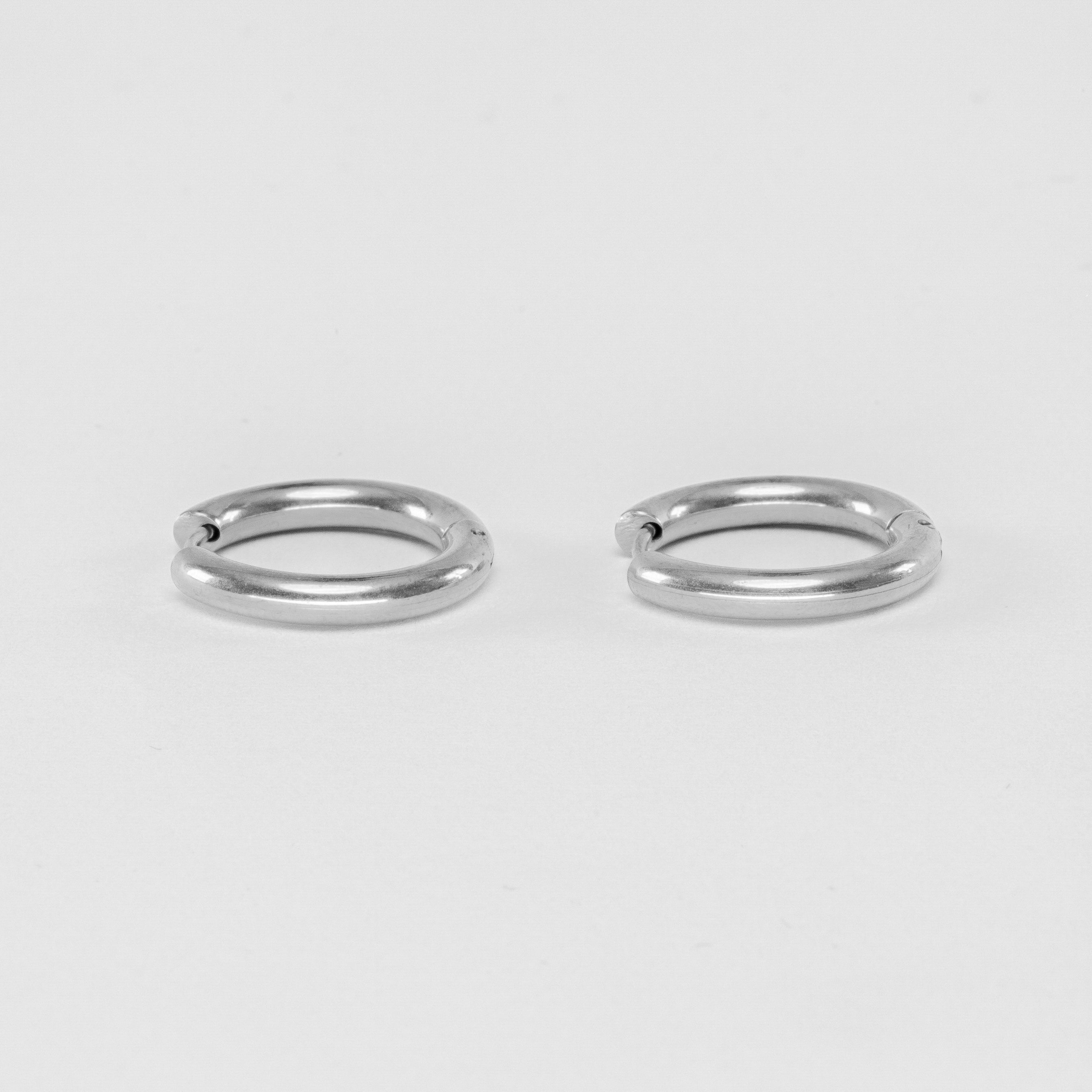 Timeless Elegance Gold Hoop Earrings — Lightweight Waterproof Everyday Hoops