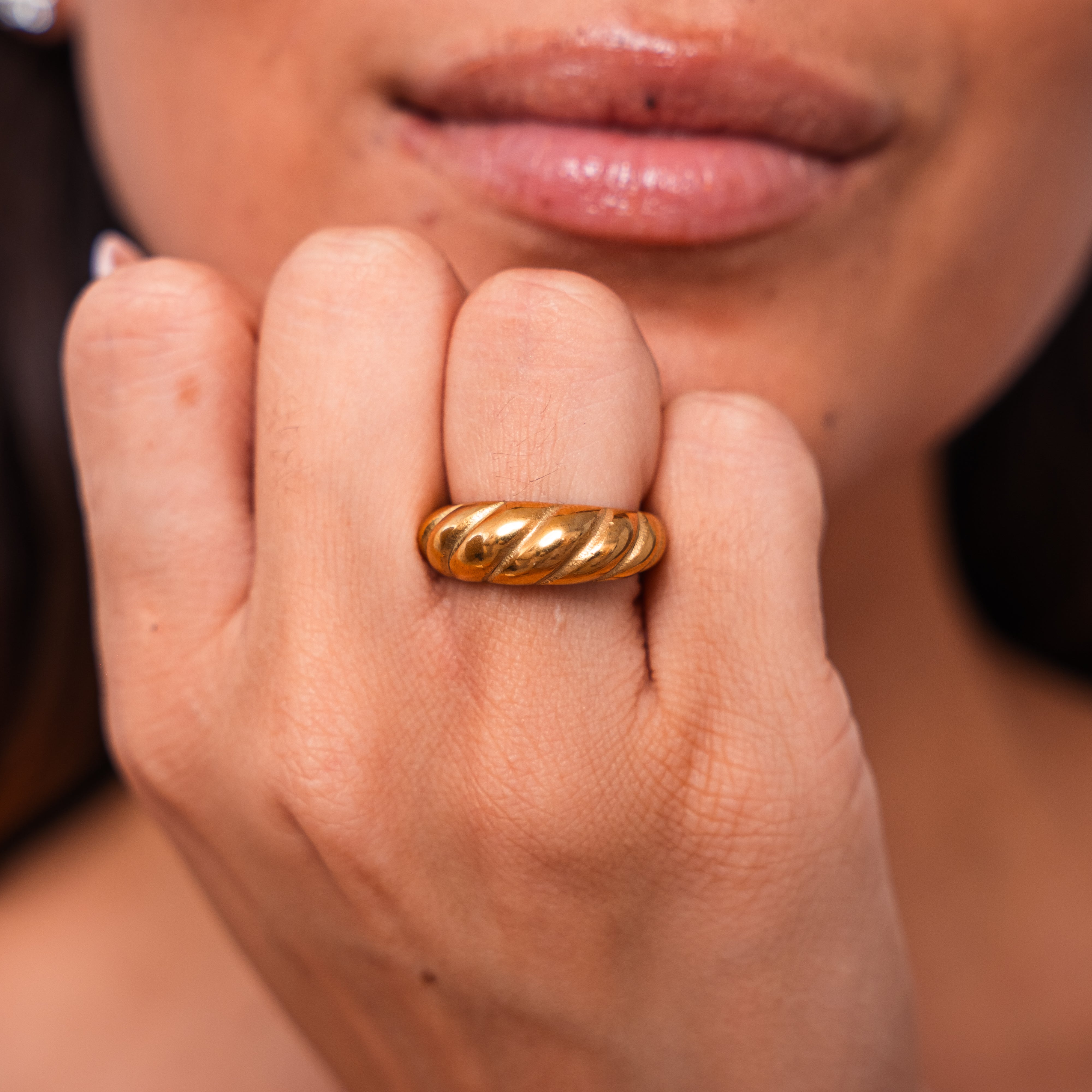 Alleria Sparkle Ring — Delicate Everyday Elegant Statement Ring