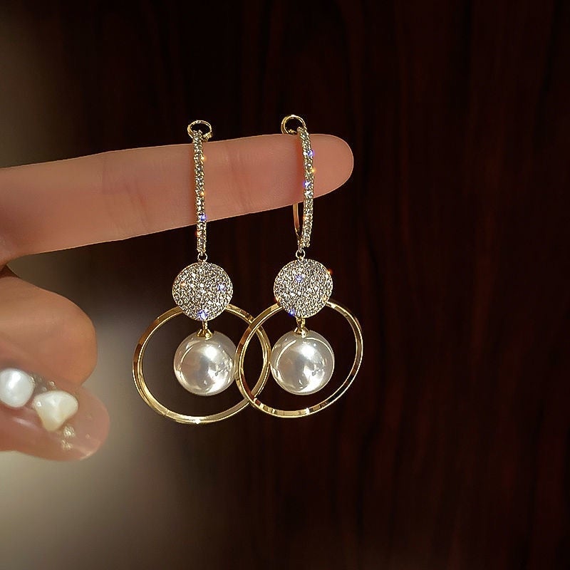Luxury Pearl Earrings — Waterproof Tarnish-Free Everyday Pearl Earrings