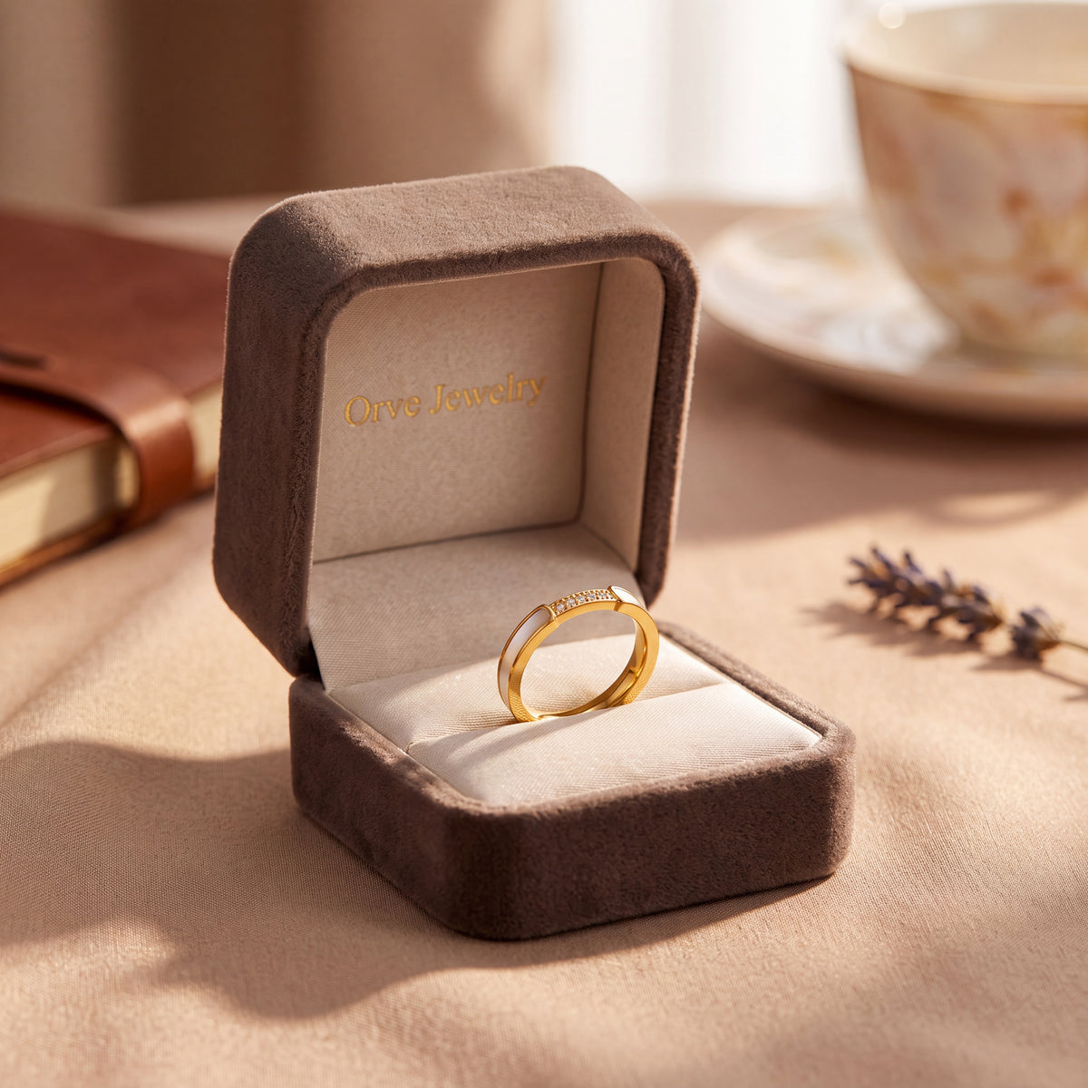 Unity - Pearl & Crystal Ring