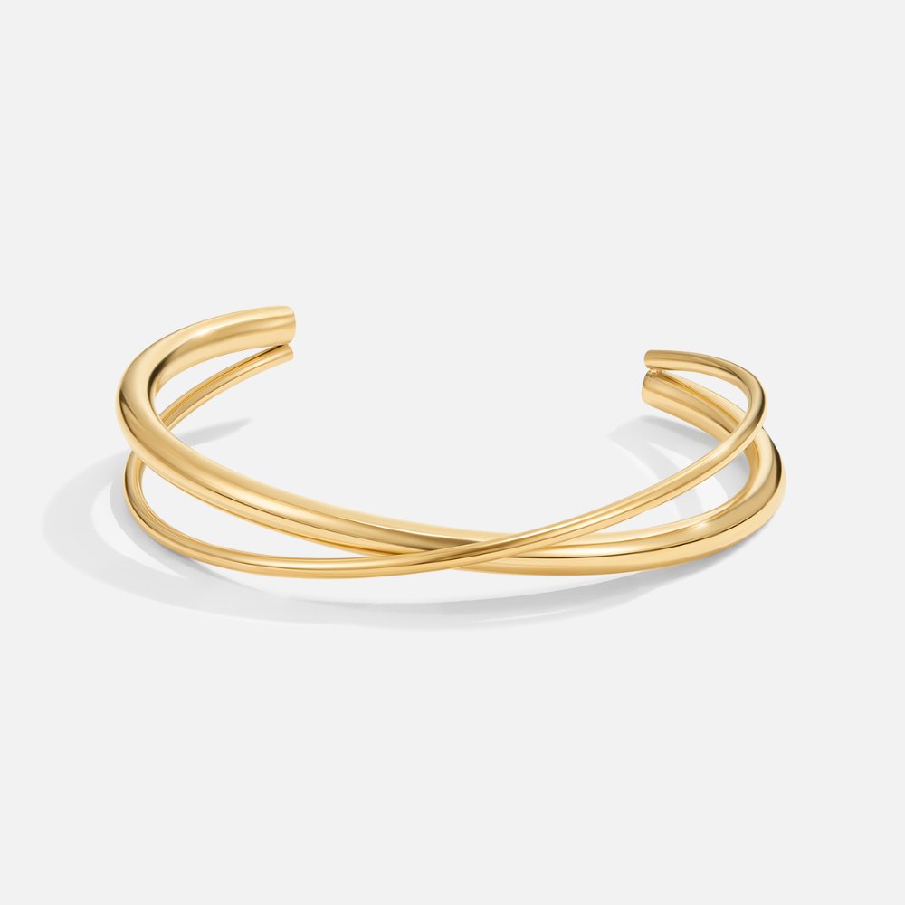 Golden Twist Bangle — Waterproof Minimalist Stainless Steel
