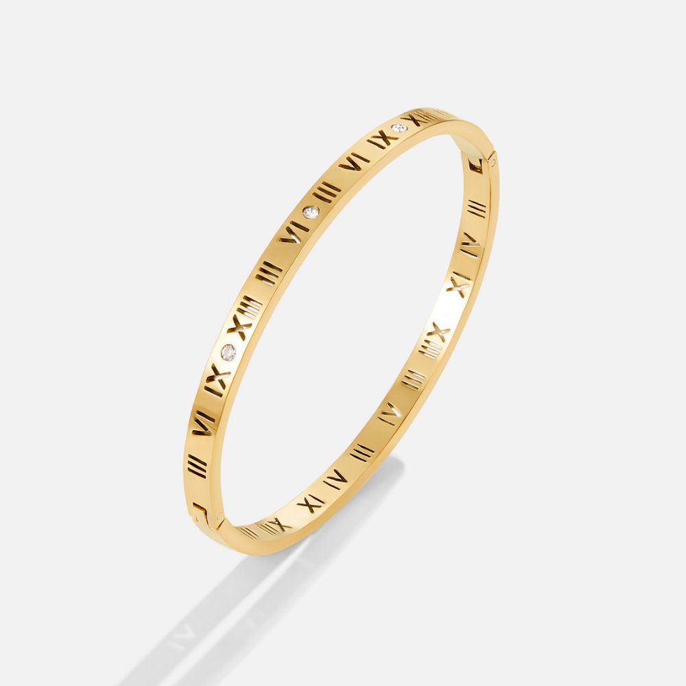 Roman Golden Bangle — Minimalist Structured Gold Cuff