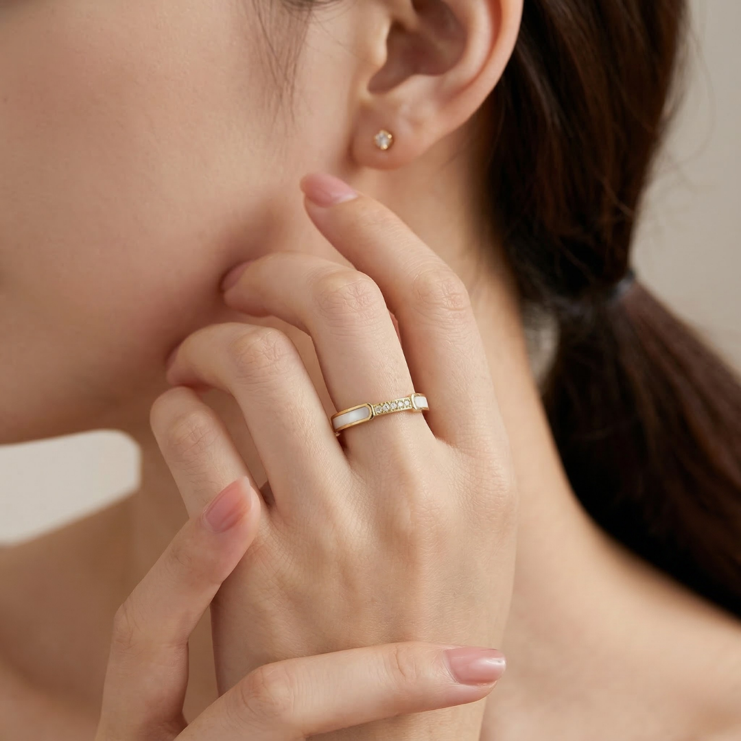 Unity - Pearl & Crystal Ring