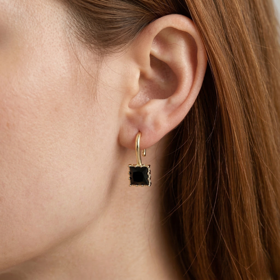Wonder Crystal Drop Earrings — Elegant Everyday Gold Drop Earrings