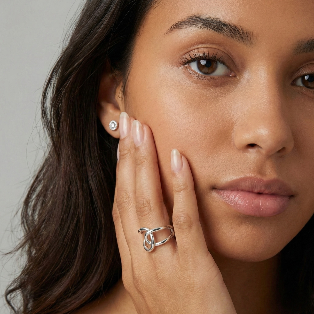 Astrid Silver Ring — Waterproof Modern Twist Band Ring