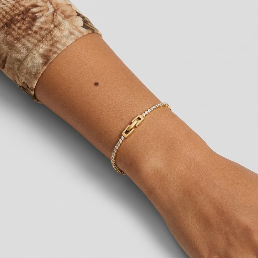 Niyah Crystal Tennis  Gold Bracelet — Sparkling Tennis Bracelet