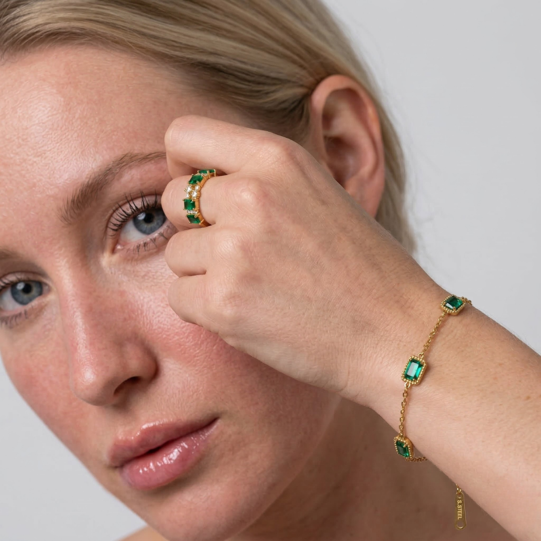 Trinity of Emerald Elegance Bracelet — Sparkling Emerald Stone Bracelet