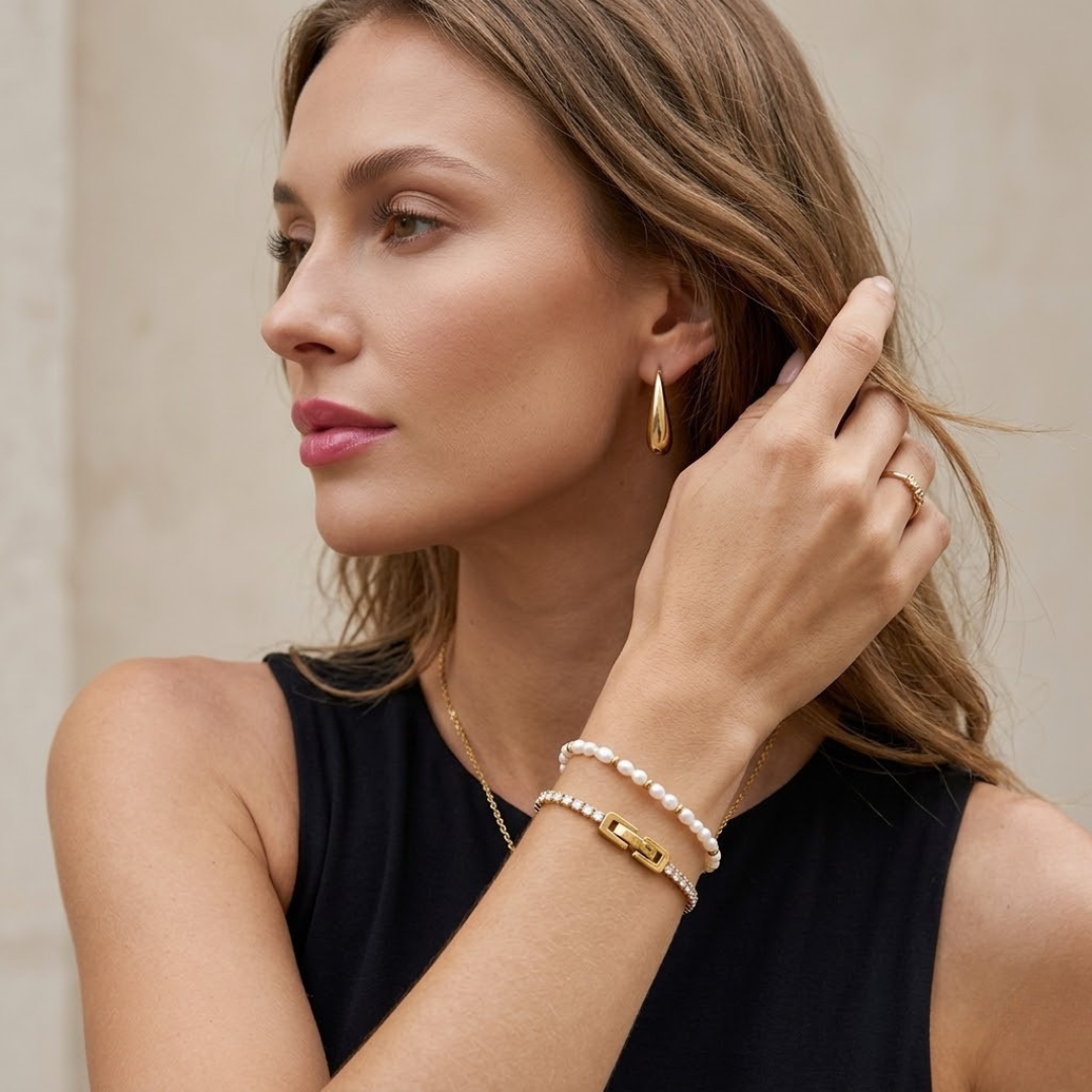 Niyah Crystal Tennis  Gold Bracelet — Sparkling Tennis Bracelet