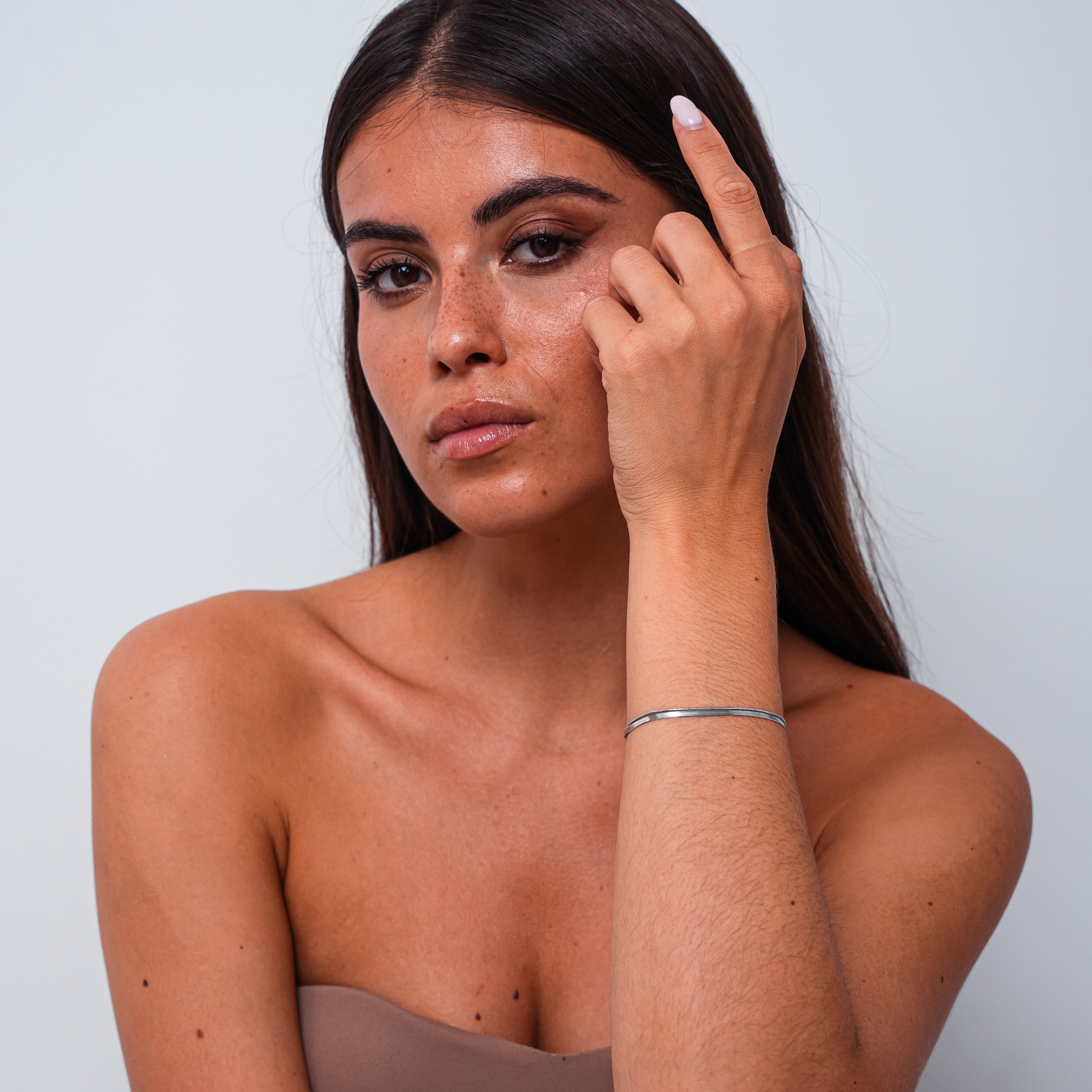 Sarya Snake Bracelet — Bold Serpent-Inspired Statement Bracelet