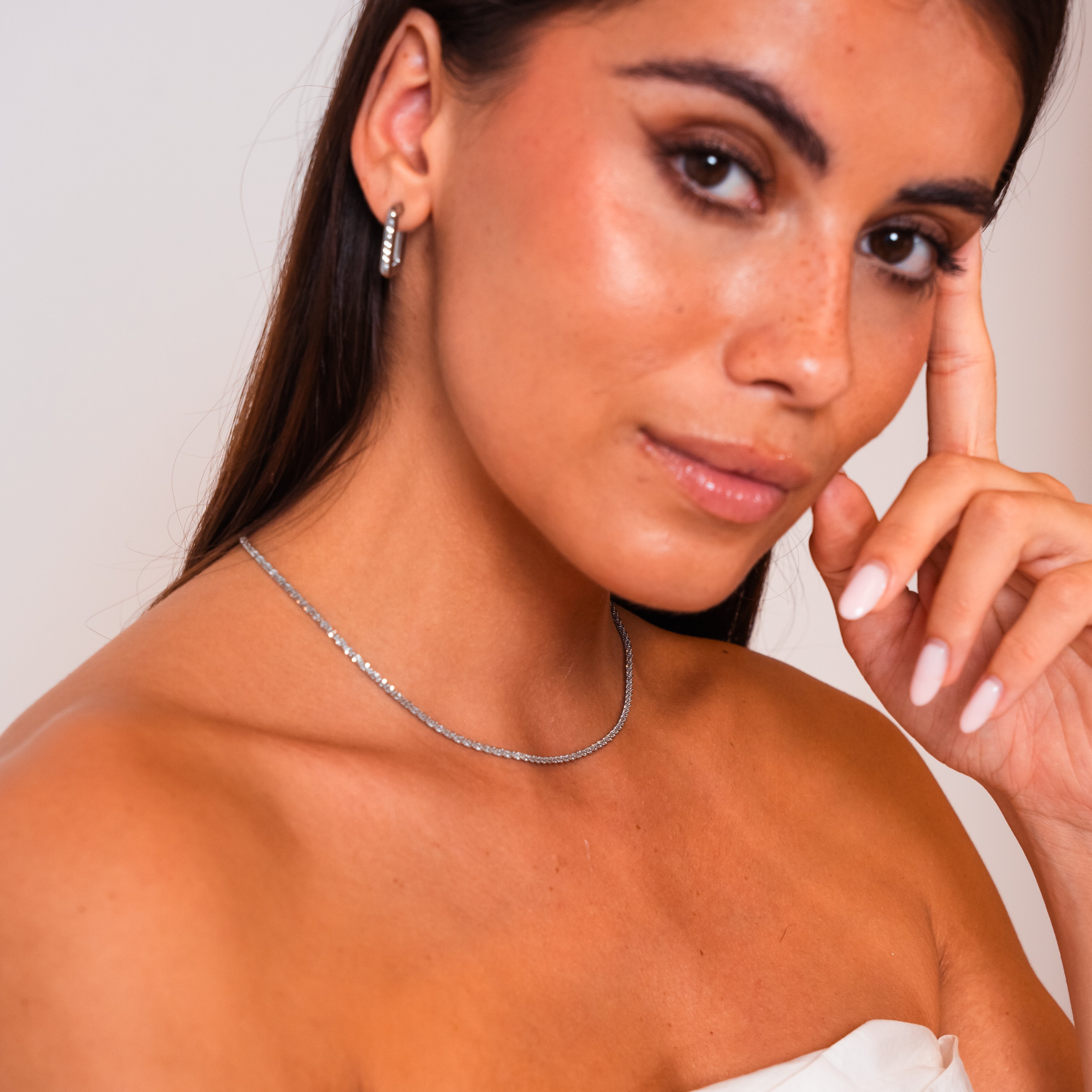 Elina Necklace — Waterproof PVD Gold Everyday Pendant Necklace