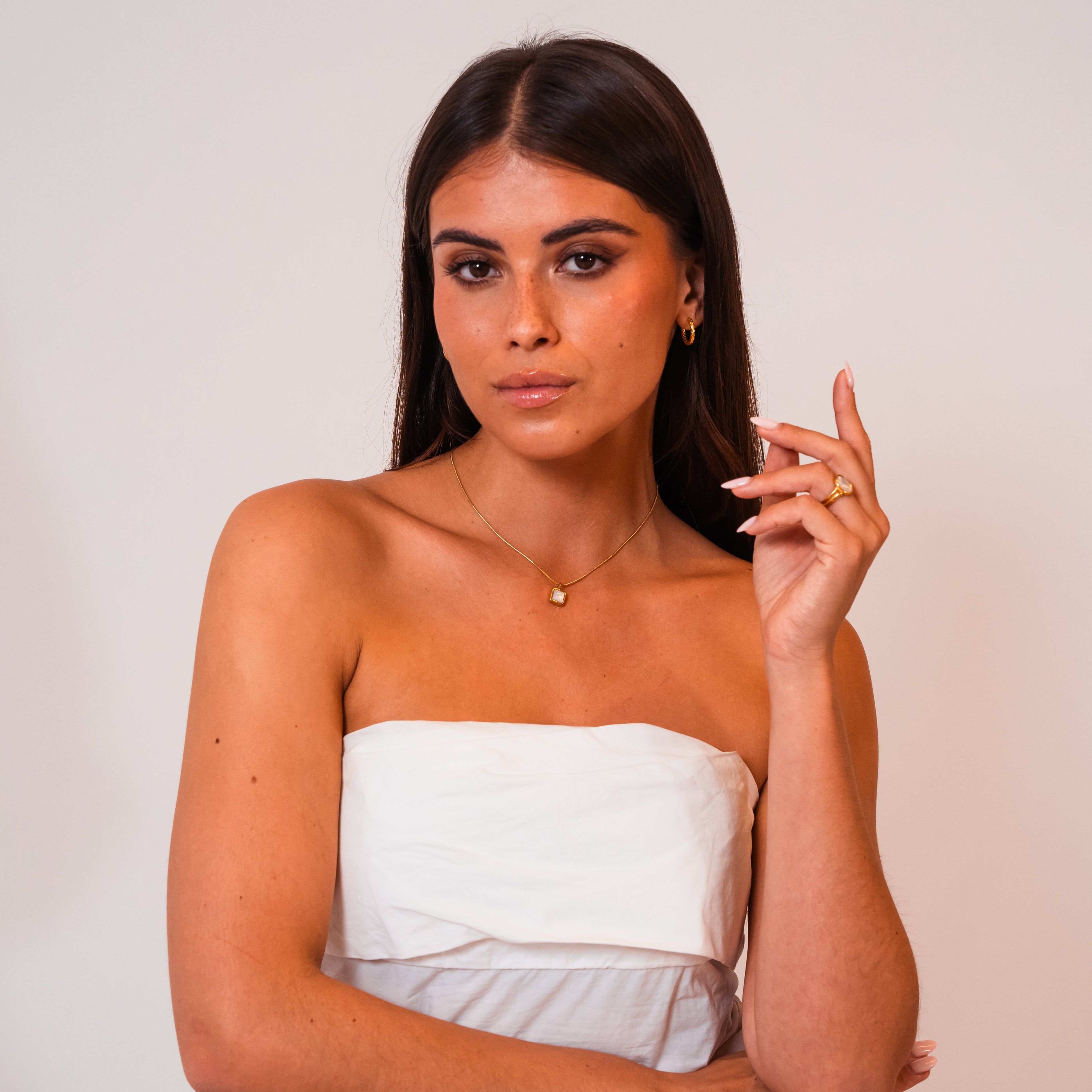Riva Moonstone Necklace — Dreamy Shimmering Pendant Necklace