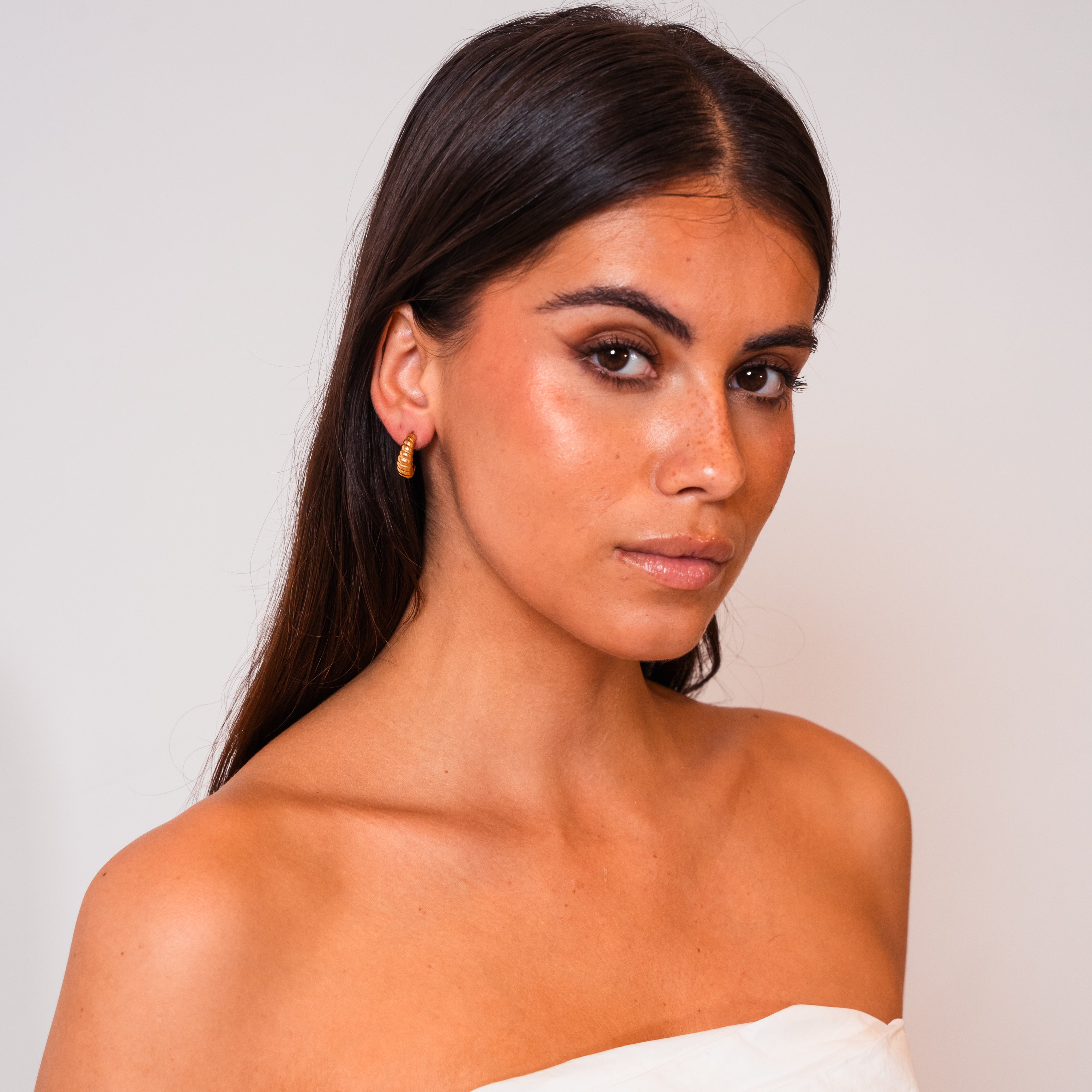 Flaky Butter Croissant Hoop Earrings — Waterproof Twisted Ring Earrings