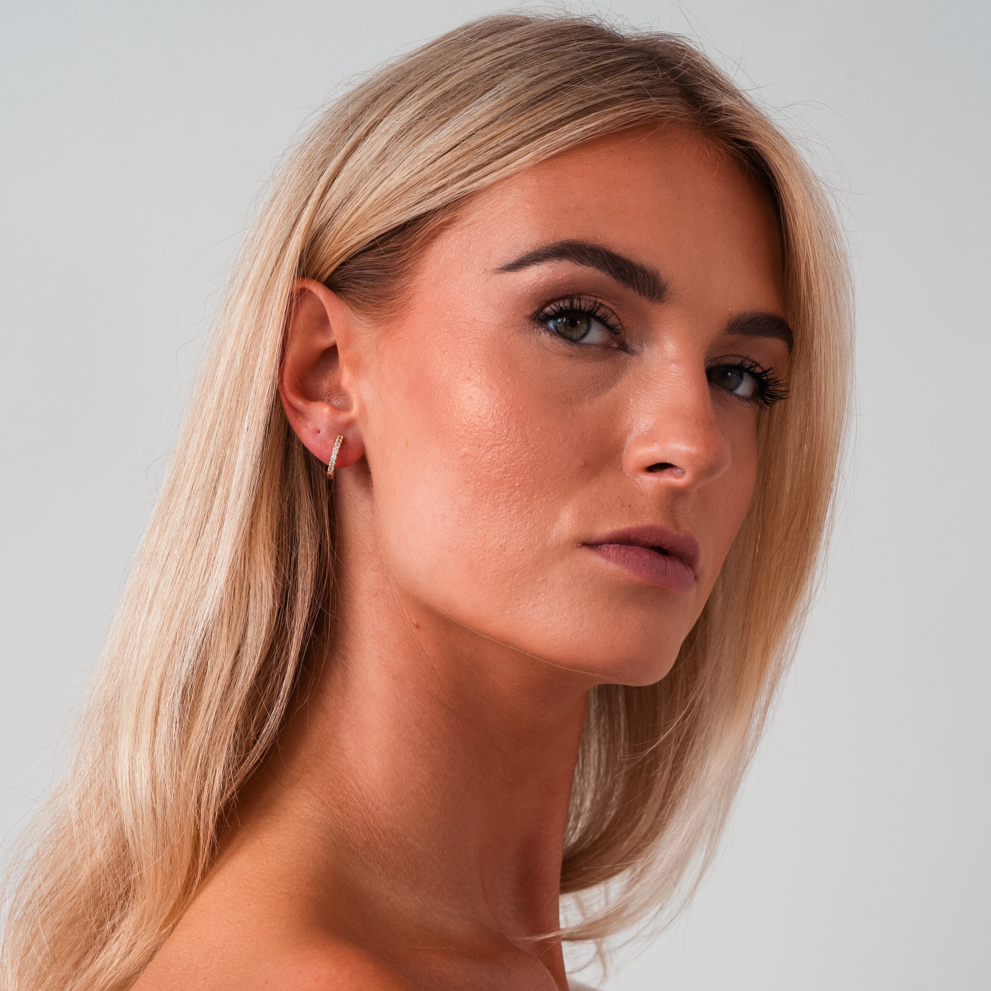 Parisian Hoop Earrings — 18K Gold Zirconia Mini Hoop Earrings