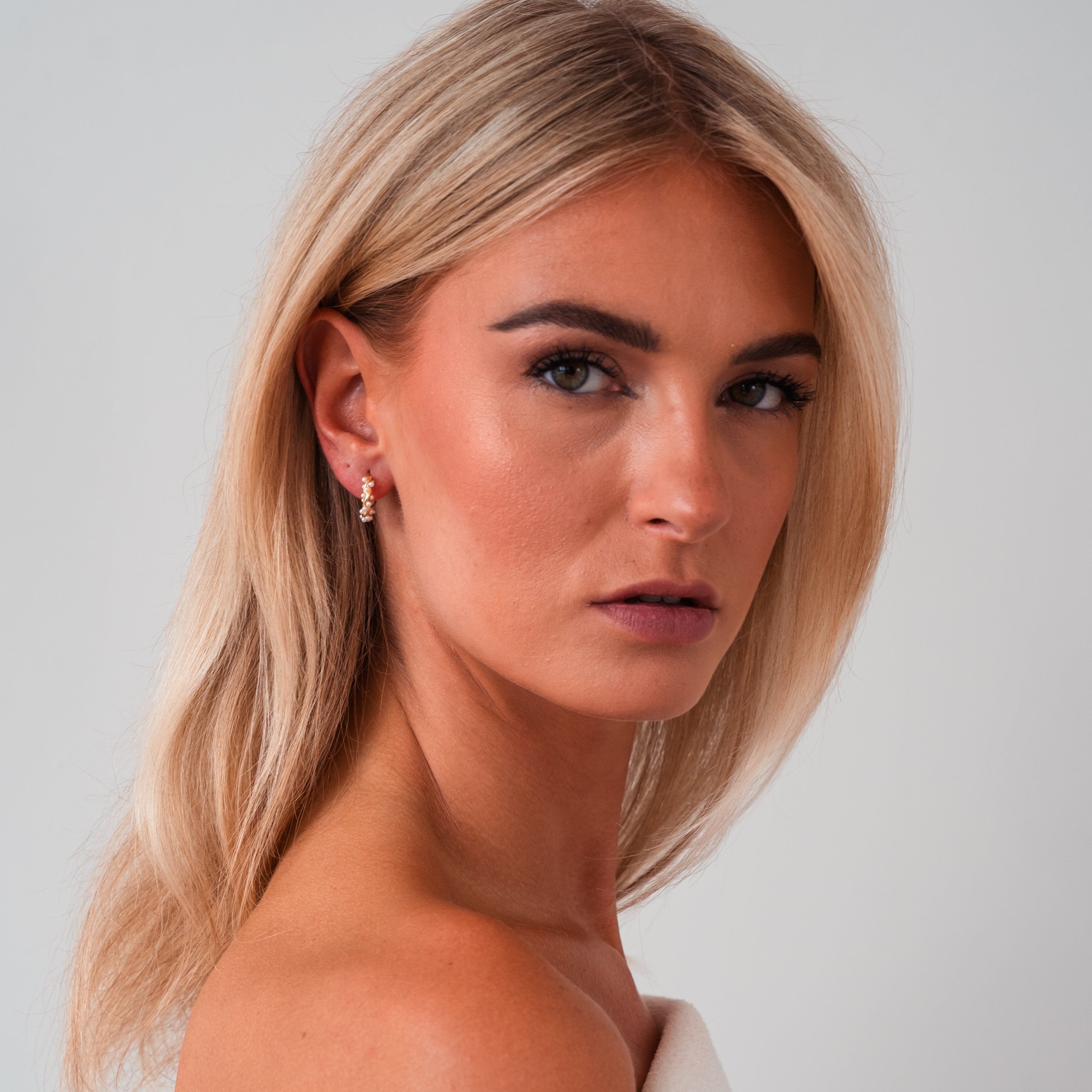 Valencia Pearl Earrings — Classic Simulated Pearl Drop Earrings