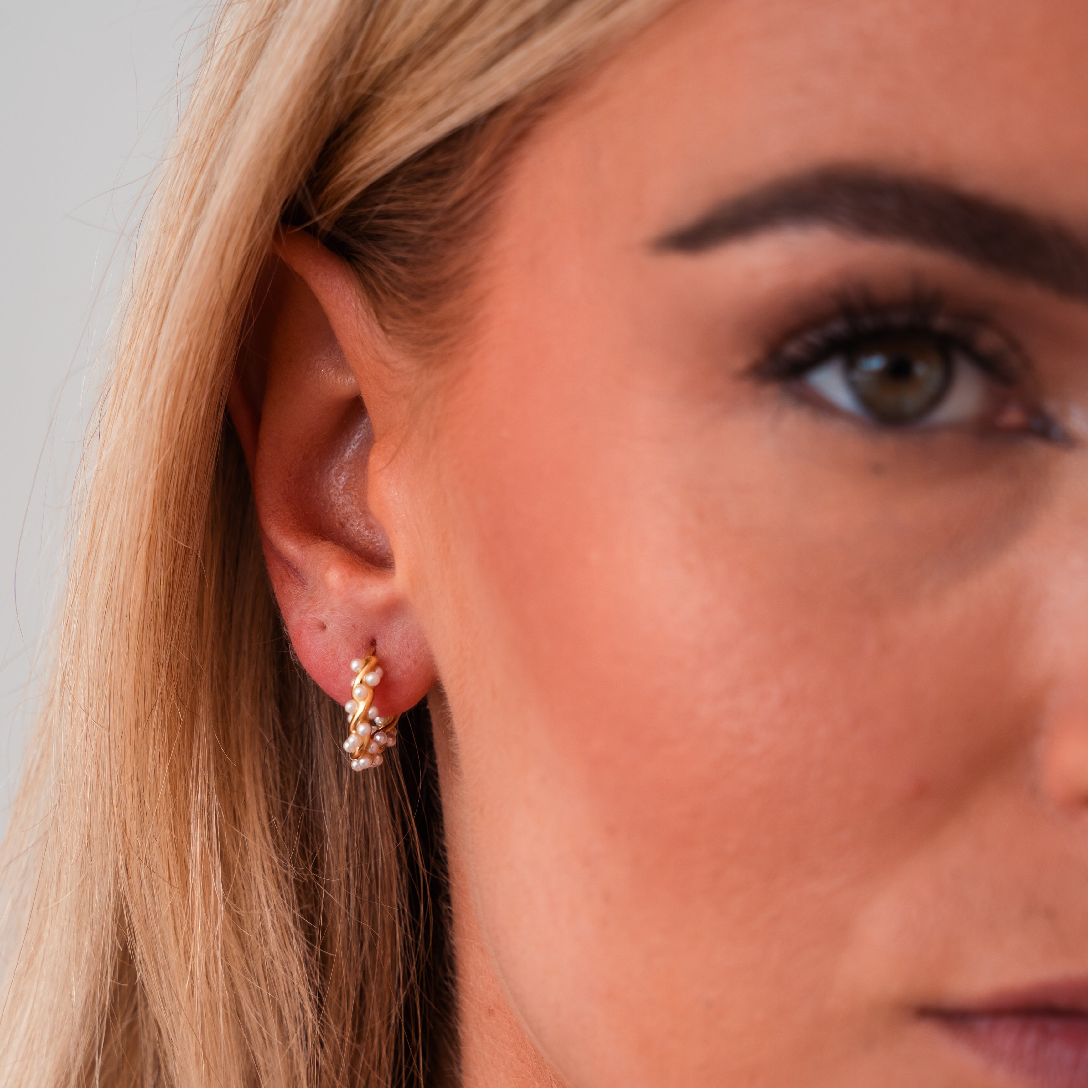 Valencia Pearl Earrings — Classic Simulated Pearl Drop Earrings