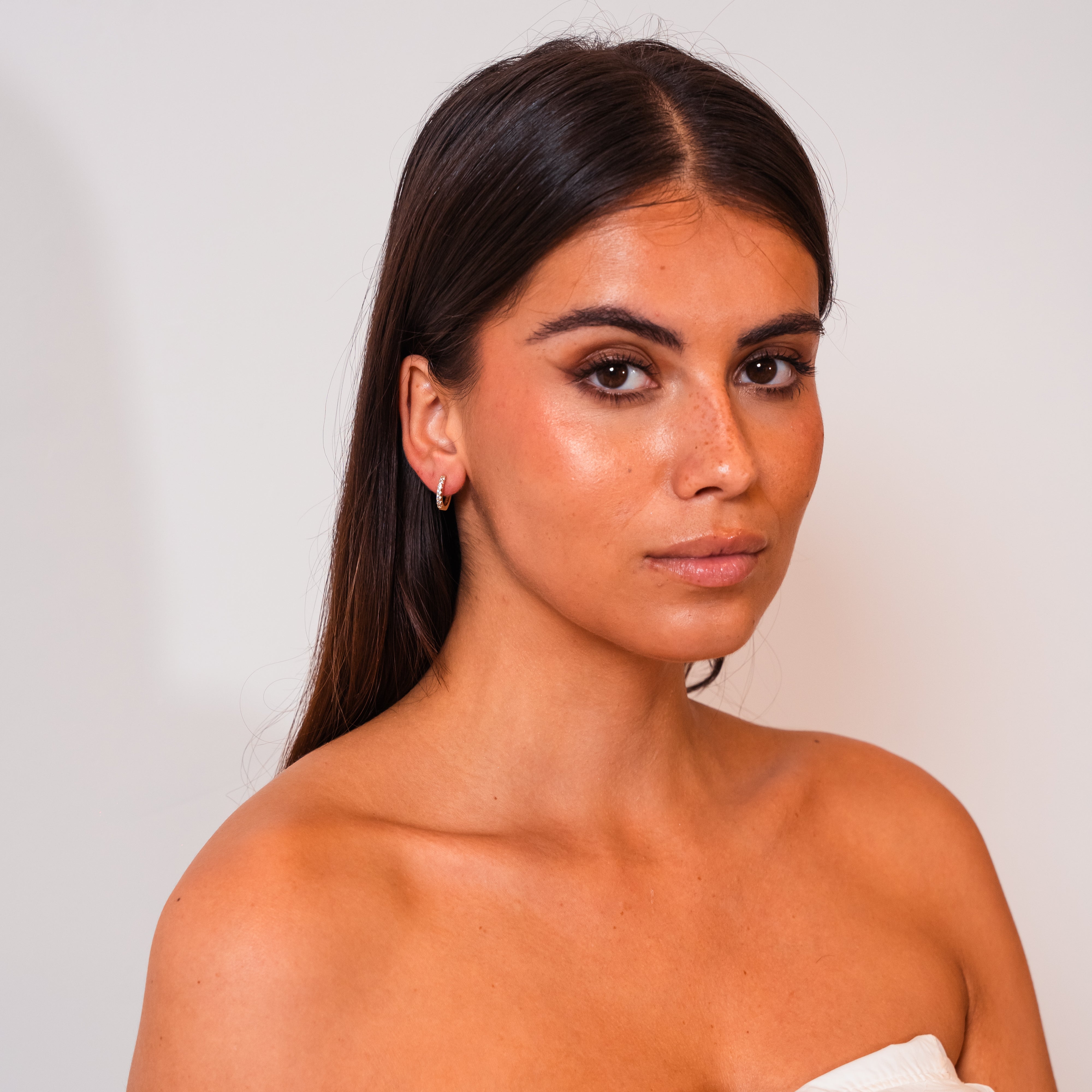 Parisian Hoop Earrings — 18K Gold Zirconia Mini Hoop Earrings
