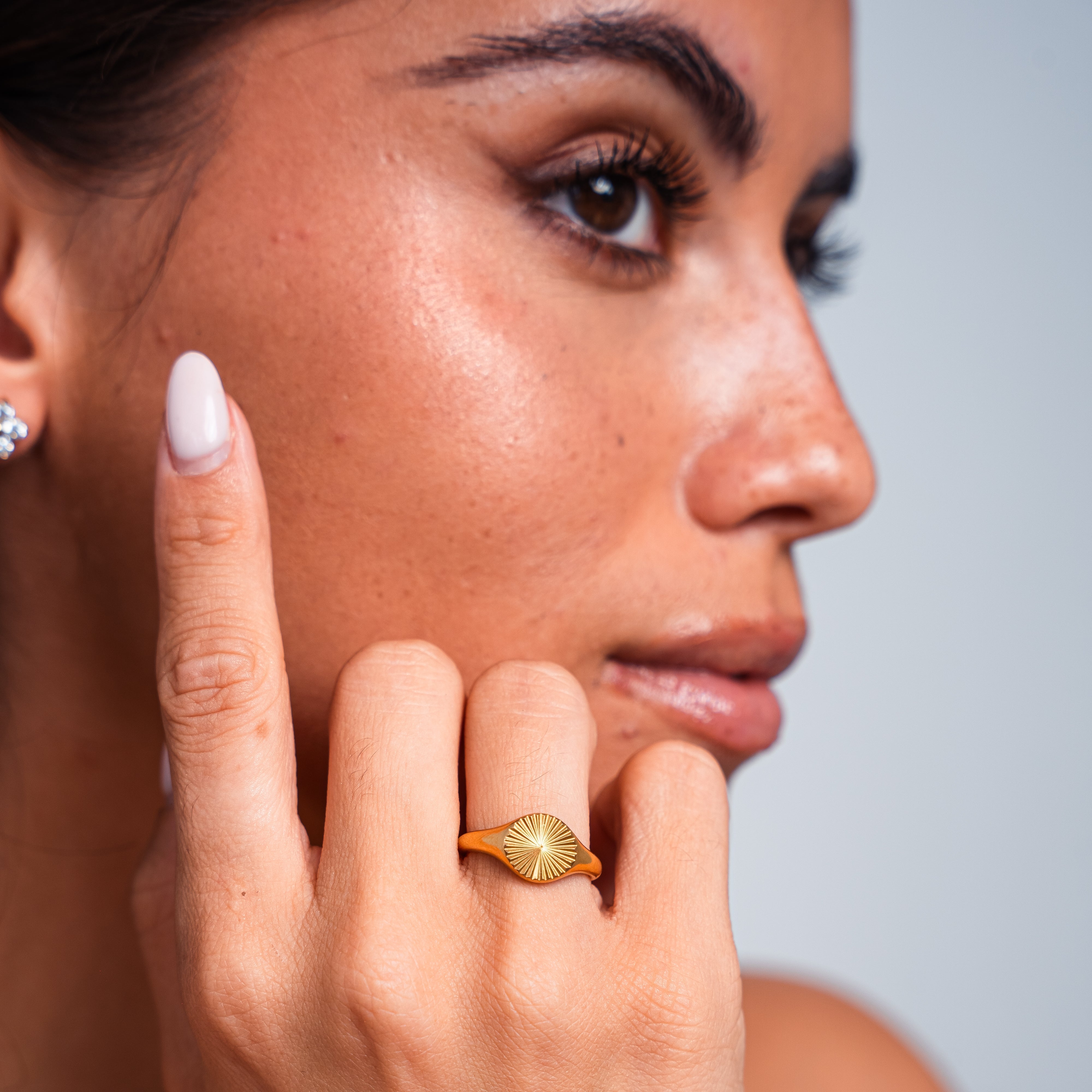 Solar Shield Sun Ring — Elegant Summer-Inspired Statement Ring