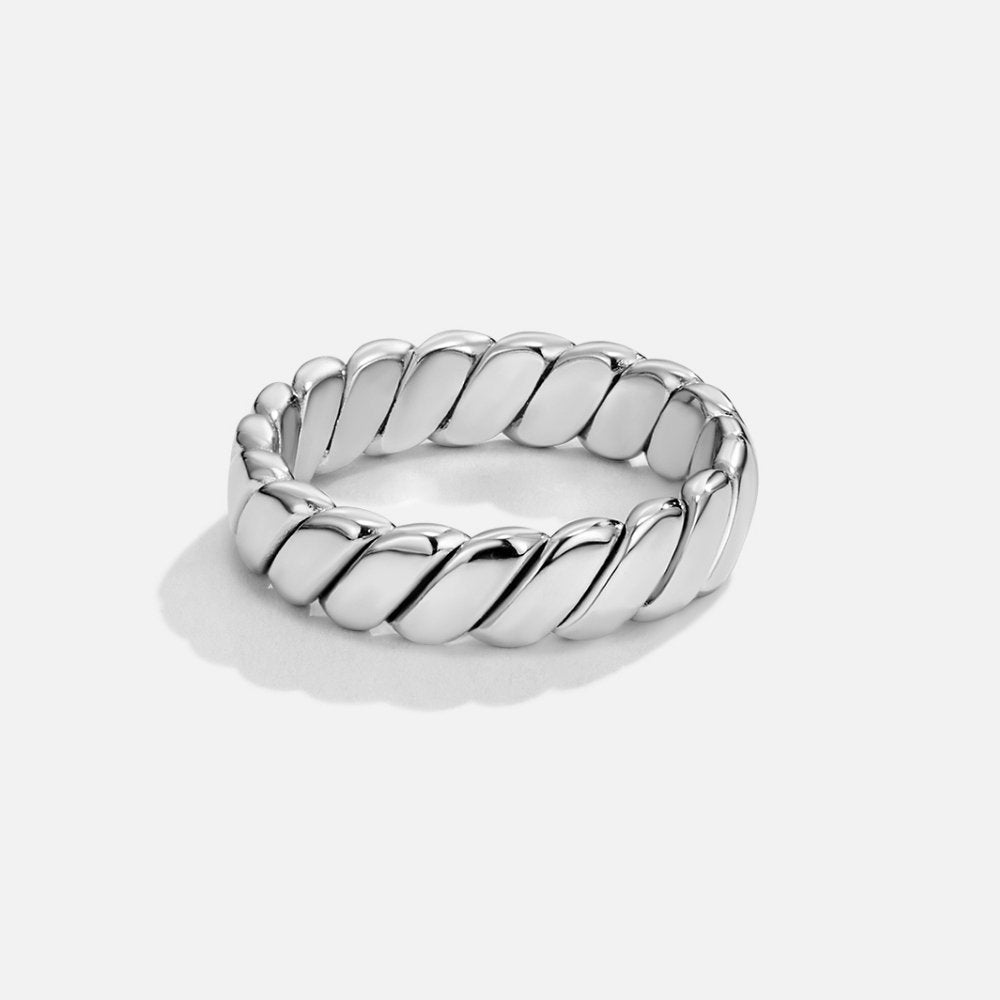 Calira Twisted Infinity Silver Ring — Waterproof Symbolic Stacking Ring
