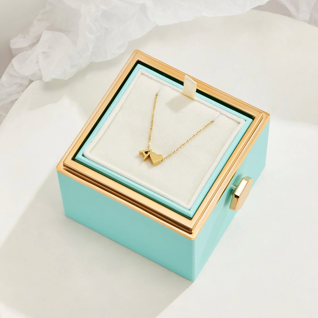 Everlasting Heart Initial Necklace — Personalised Waterproof Gold Necklace