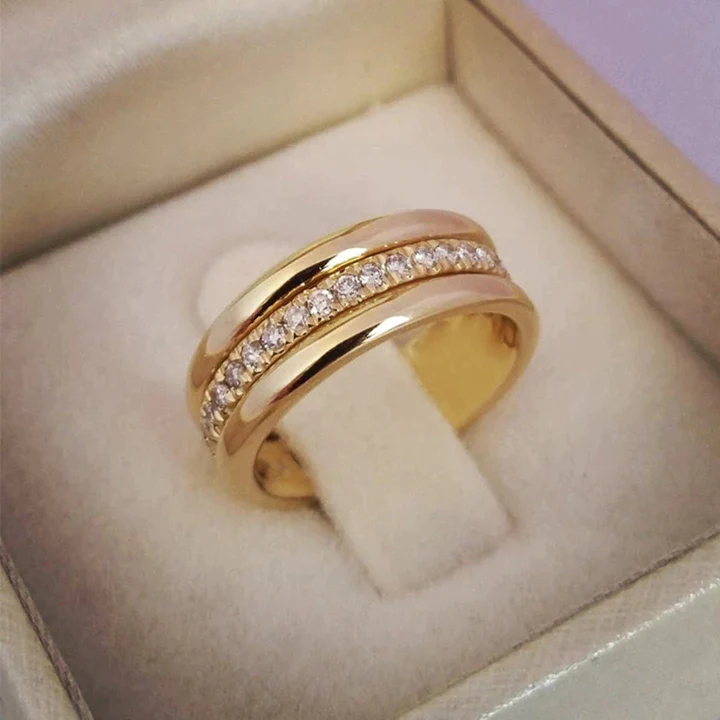 Sarah Vintage Zirconia Inlaid Ring — Waterproof Elegant Statement Ring