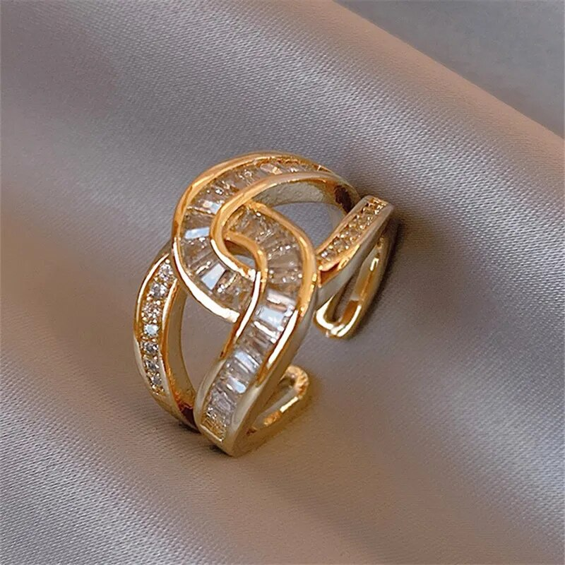 Unity Knotted Elegant Adjustable Ring — Waterproof Minimalist Gold Ring