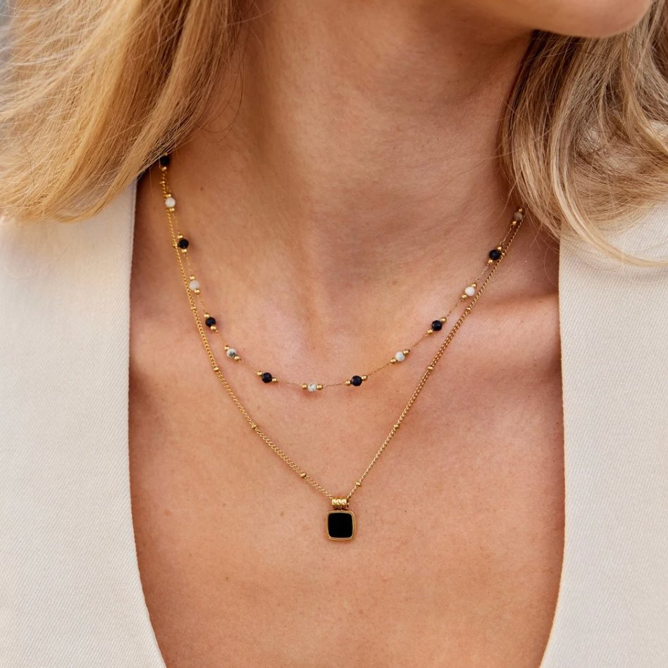 Midnight Chic Gold Necklace — Waterproof Minimalist Pendant Necklace