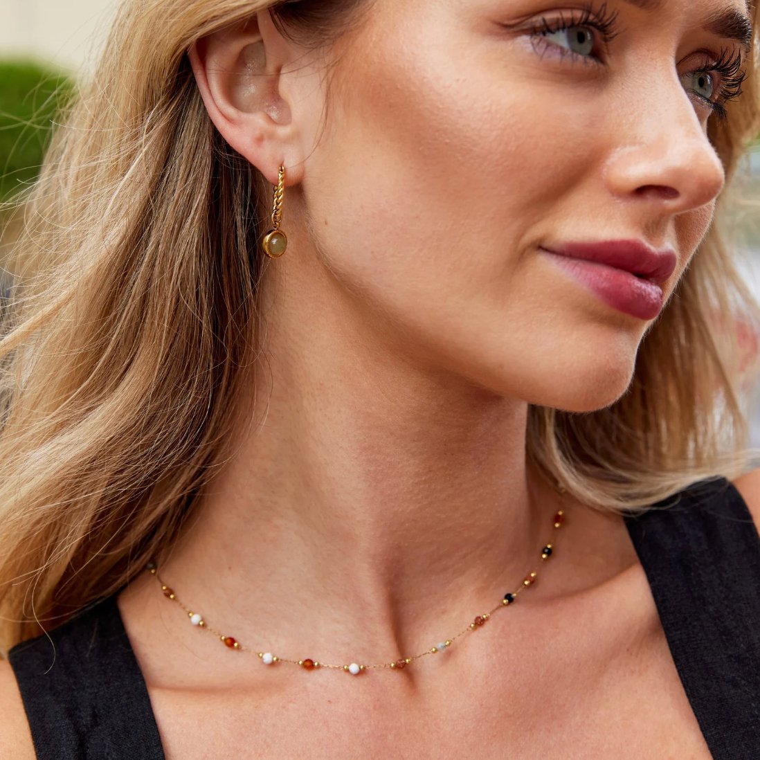 Luly Stone Pendant Necklace — Waterproof Minimalist Gold Necklace